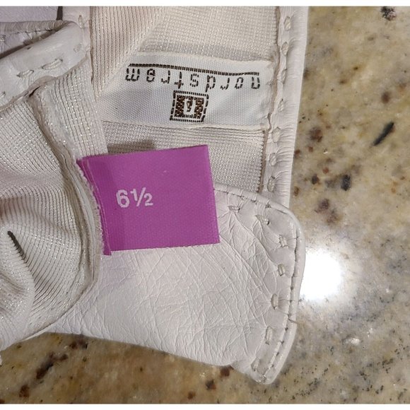 Nordstrom Accessories Vintage Size 6 Small White Leather Lined 8